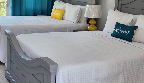 Deluxe Double Room, 2 Queen Beds, Garden View