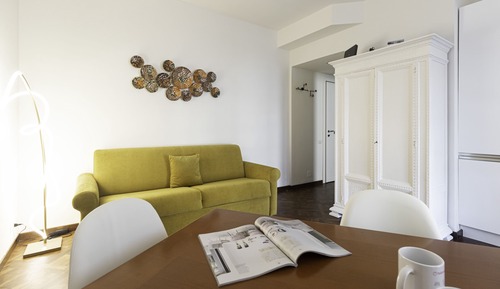 Apartment (1 Bedroom)
