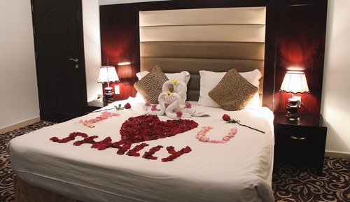 Deluxe King Suite