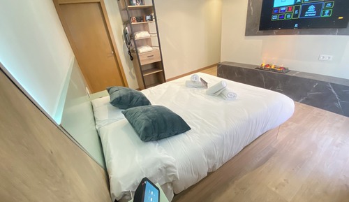 Design Double or Twin Room