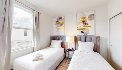 Townhome, 4 Bedrooms (Private Pool)
