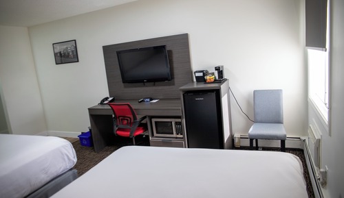 Room, 2 Queen Beds, Non Smoking