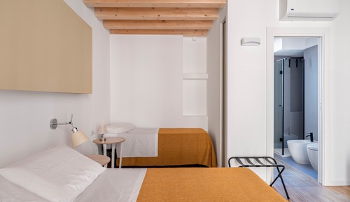 Deluxe Triple Room