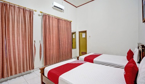 Economy Single Room