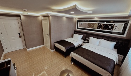 Classic Triple Room