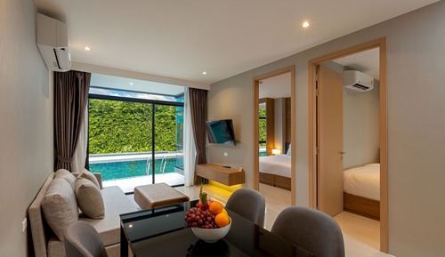 Family Suite, Pool Access (1 King Bed & 1 Single Bed)