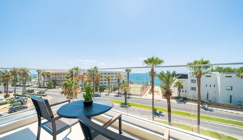 Studio With Sea View
