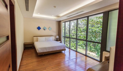Deluxe Villa