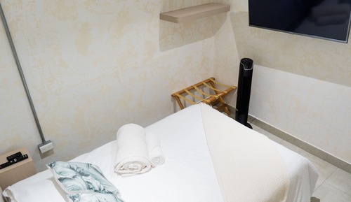 Business Single Room