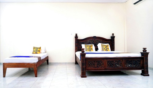 Basic Triple Room