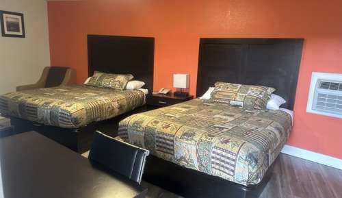 Deluxe Queen Room - Nonsmoking