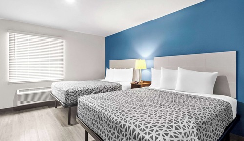 Suite, 2 Queen Beds, Non Smoking