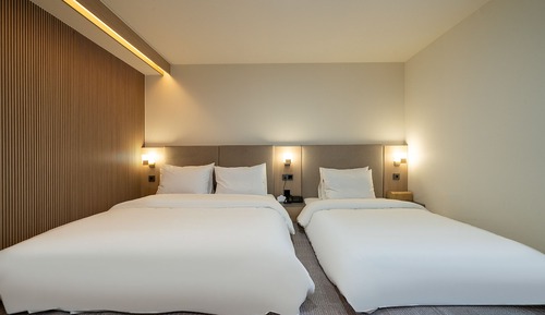 Family Twin Room