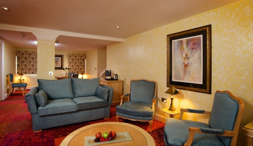 Signature Suite