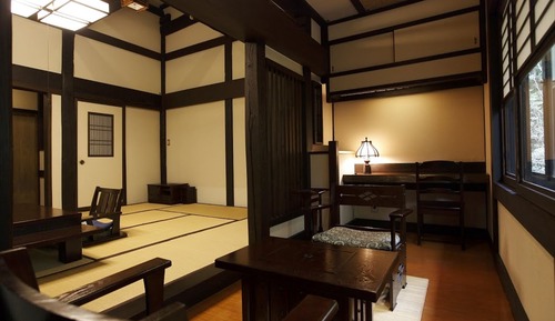 Japanese Style Room (10 Tatami, 16㎡)