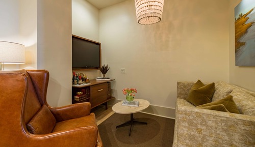 One-Bedroom Suite
