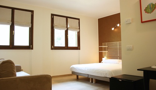 Classic Room, 1 Queen Bed
