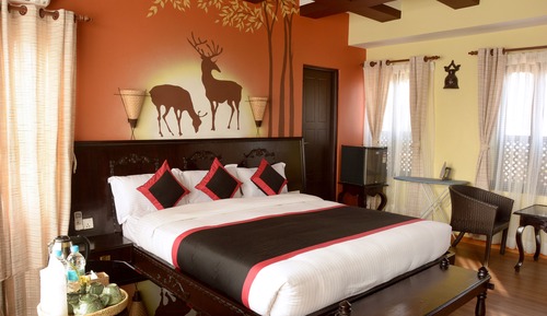 Luxury Suite, 1 King Bed, Non Smoking, City View