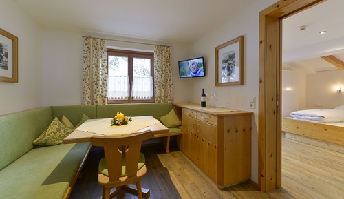 Junior Suite, 1 Queen Bed