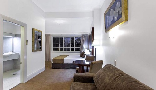 Standard Room, 1 Queen Bed