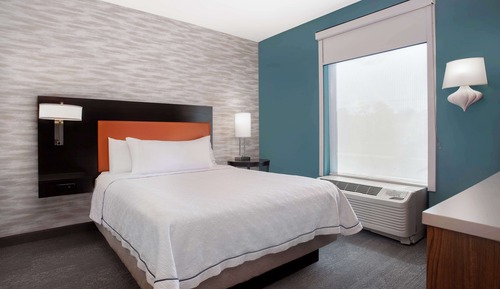 Studio, 1 Queen Bed, Non Smoking