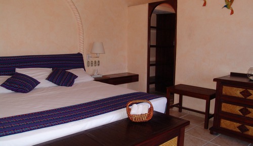 Romantic Suite, 1 King Bed, Bay View, Poolside