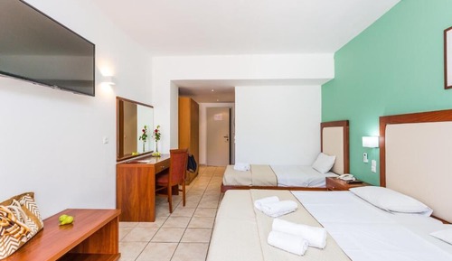 Classic Triple Room