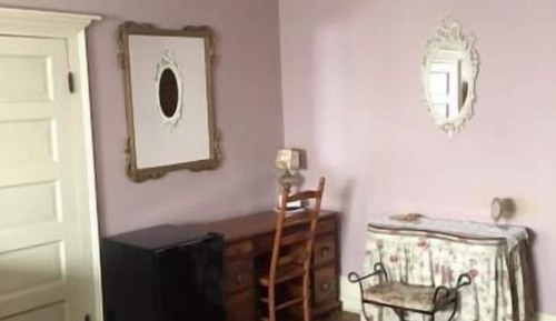 The Mandeville Room