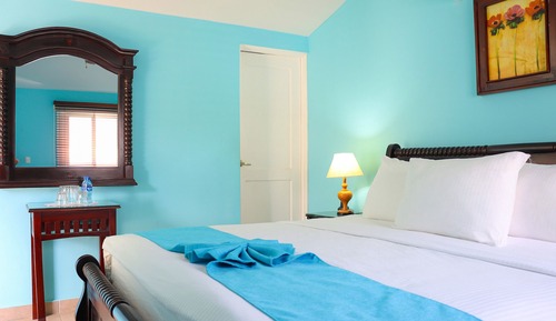 Deluxe Room, Tower
