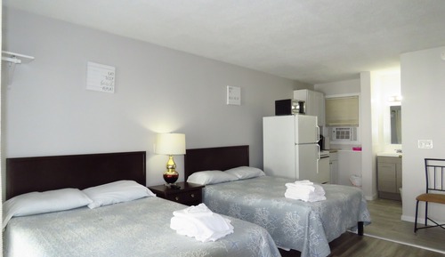 Double Room, 2 Double Beds, Partial Ocean View