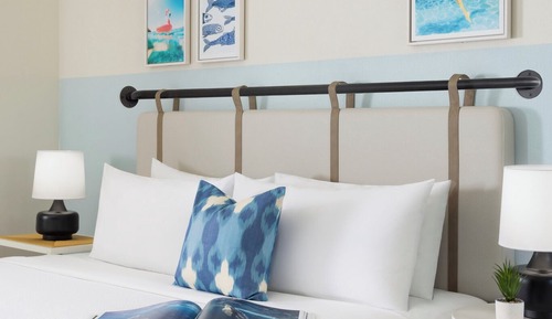 Room, 1 King Bed (Island View, High Floor)