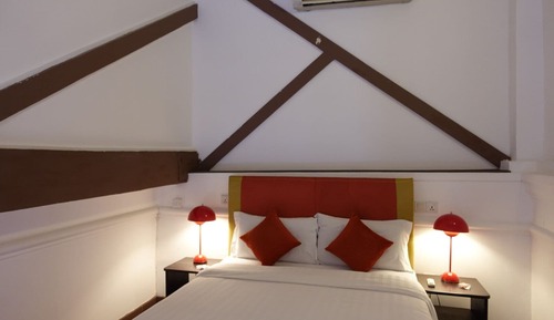 Sunbird Loft