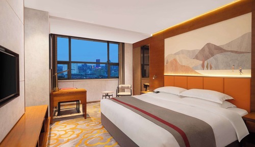 Deluxe Room, 1 King Bed, Smoking