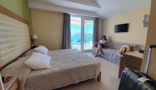 Triple Room, Partial Sea View