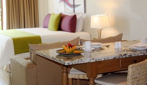 Junior Suite, Partial Ocean View