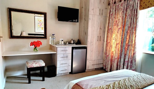 Basic Room (1)