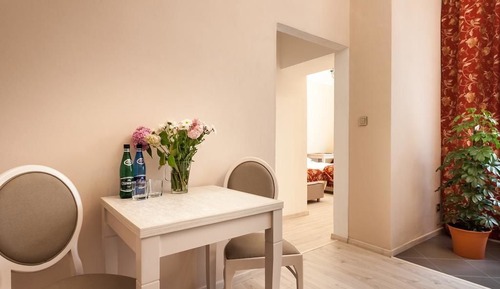 Superior Suite, Private Bathroom