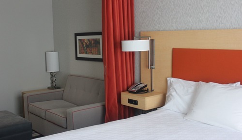 Studio, 1 King Bed, Accessible (Hearing)