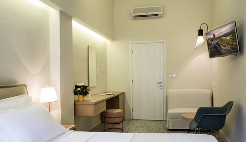 Deluxe Triple Room