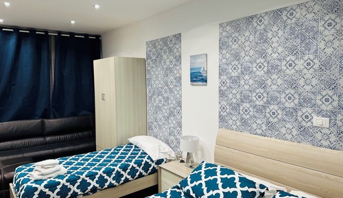 Deluxe Triple Room, Courtyard View, Annex Building