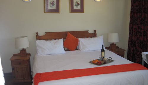 Luxury Twin Room, 1 King Bed, Valley View