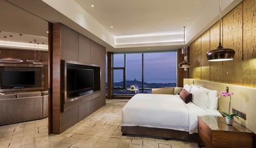 Suite, 1 Bedroom, River View