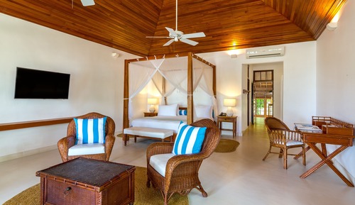 Luxury Villa, 4 Bedrooms
