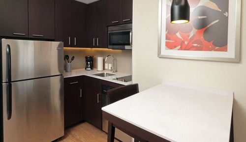 Suite, 1 Bedroom, Kitchen (Single Sofa)