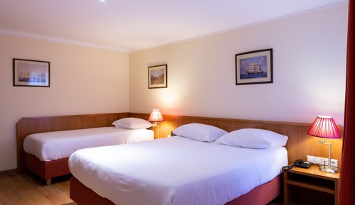 Triple Room
