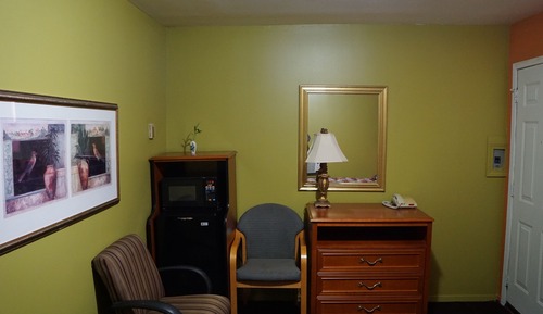 Standard Room, 1 Queen Bed, Non Smoking