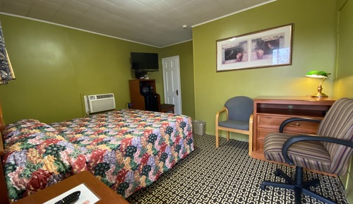Standard Room, 1 King Bed, Non Smoking