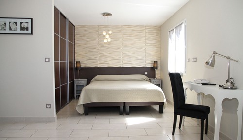 Suite, Terrace