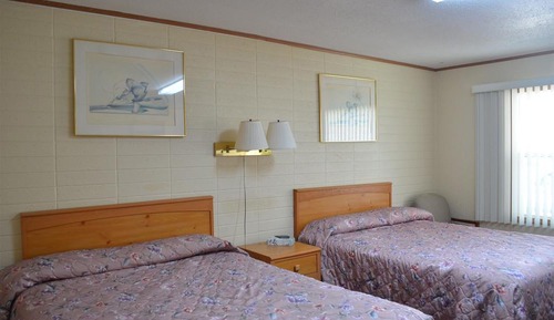 2 Queen Bed Non Smoking