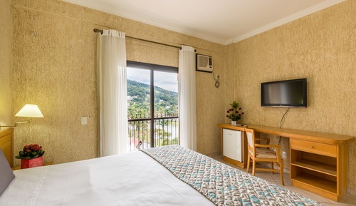 Deluxe Room, Balcony